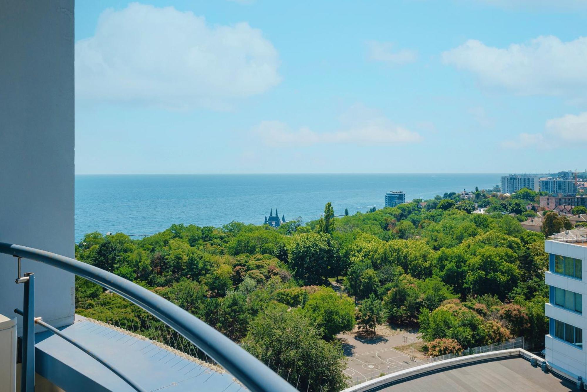 דירות אודסה Direct Sea View מראה חיצוני תמונה
